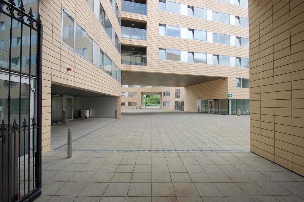 Victoria Mills - Ucc Summer Beds Cork Exterior photo